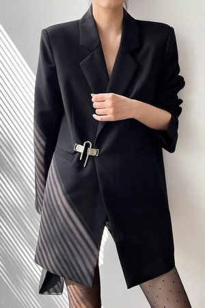 Style Core Aesthetics, New Style Trends - Dark Academia Buckle Up Blazer