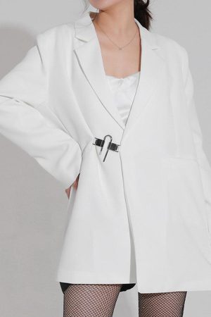 Style Core Aesthetics, New Style Trends - Dark Academia Buckle Up Blazer