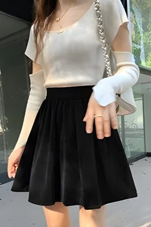 Style Core Aesthetics, New Style Trends - Dark Academia Velvet Mini Skirt