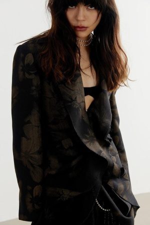 Style Core Aesthetics, New Style Trends - Dark Floral Asymmetric Blazer