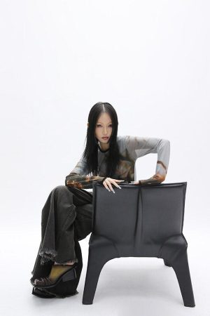 Style Core Aesthetics, New Style Trends - Dark Wash Distressed Wide Leg Jeans