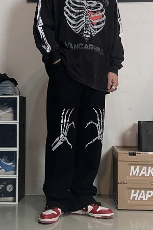 Style Core Aesthetics, New Style Trends - 'Dead love' Jeans