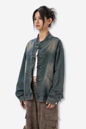 Style Core Aesthetics, New Style Trends - Distressed Denim Jacket