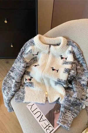 Style Core Aesthetics, New Style Trends - Dog Embroidered Double Zip-Up Knitted Cardigan
