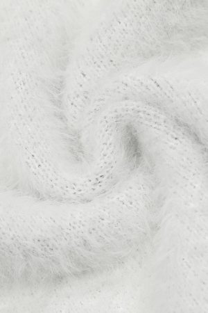 Style Core Aesthetics, New Style Trends - 'Dominate' Furry Knit Cotton Sweater