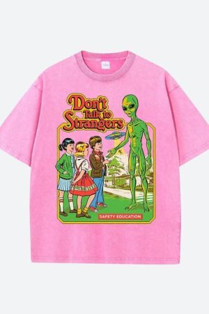 Style Core Aesthetics, New Style Trends - Don't Talk To Strangers Tee