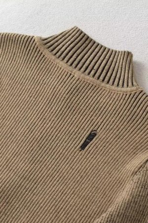 Style Core Aesthetics, New Style Trends - Double Zip-Up Distressed Corduroy Cardigan