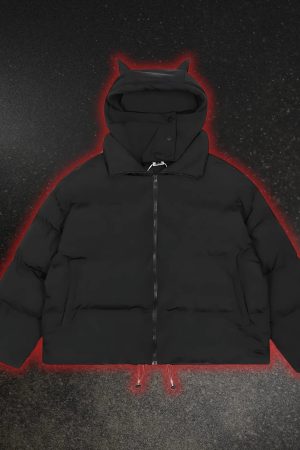 Style Core Aesthetics, New Style Trends - Doudoune avec corne