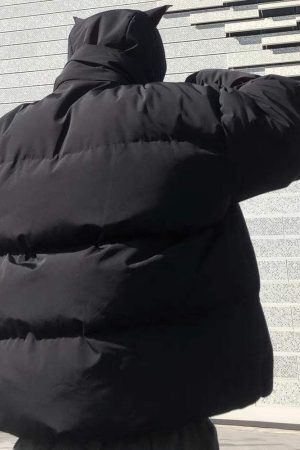 Style Core Aesthetics, New Style Trends - Doudoune avec corne