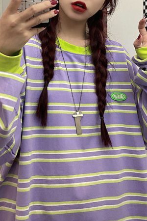 Style Core Aesthetics, New Style Trends - Drain You Striped Sweatshirt