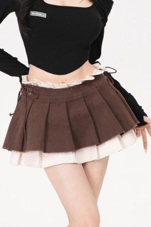 Style Core Aesthetics, New Style Trends - Drawstring Pleated Mini Skirt