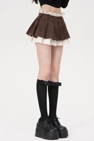 Style Core Aesthetics, New Style Trends - Drawstring Pleated Mini Skirt