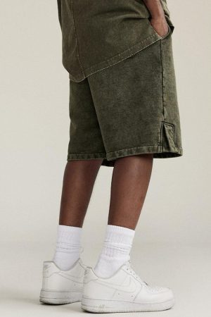 Style Core Aesthetics, New Style Trends - Drawstring Waist Loose Shorts