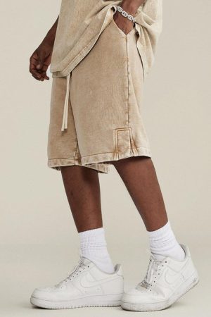 Style Core Aesthetics, New Style Trends - Drawstring Waist Loose Shorts