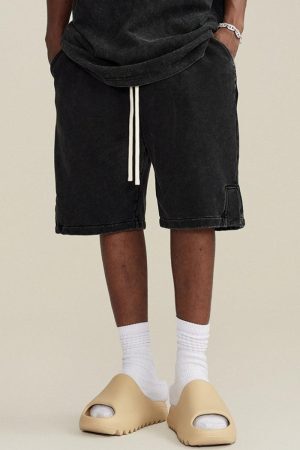 Style Core Aesthetics, New Style Trends - Drawstring Waist Loose Shorts