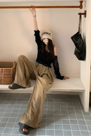 Style Core Aesthetics, New Style Trends - Extreme Wide Leg Pants