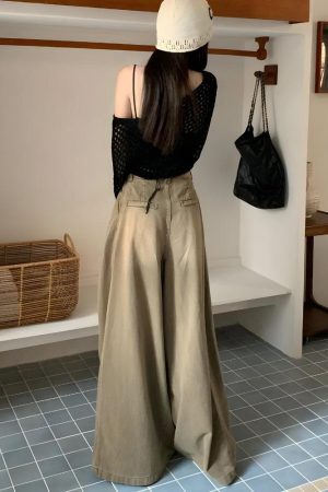 Style Core Aesthetics, New Style Trends - Extreme Wide Leg Pants