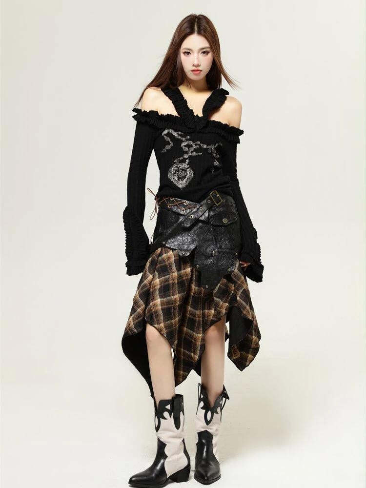 Style Core Aesthetics, New Style Trends - Fairy Grunge Cut Out Shoulder Top Style Core Aesthetics, New Style Trends - Fairy Grunge Cut Out Shoulder Top