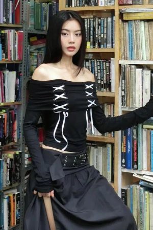 Style Core Aesthetics, New Style Trends - Fairy Grunge Off Shoulder Lace Up Top