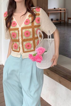 Style Core Aesthetics, New Style Trends - Flower Garden Crochet Top