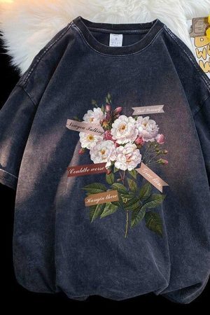 Style Core Aesthetics, New Style Trends - Flowers Tee