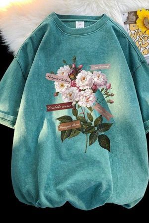 Style Core Aesthetics, New Style Trends - Flowers Tee