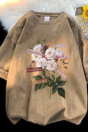 Style Core Aesthetics, New Style Trends - Flowers Tee