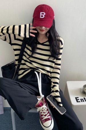 Style Core Aesthetics, New Style Trends - French Girl Ribbed Top