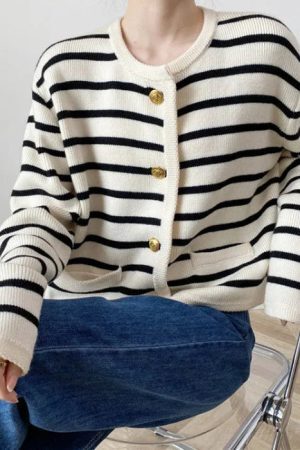 Style Core Aesthetics, New Style Trends - French Girl Striped Cardigan