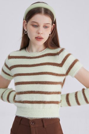 Style Core Aesthetics, New Style Trends - Fuzzy Striped Top + Gloves Set