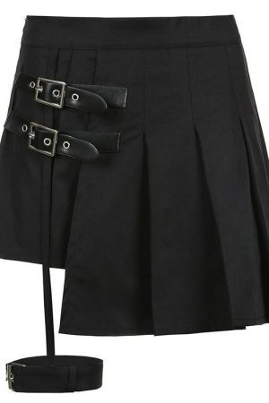 Style Core Aesthetics, New Style Trends - Goth Belt Detail Mini Skirt