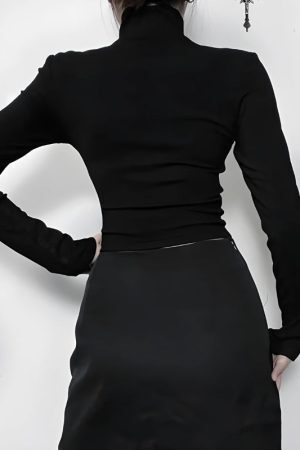 Style Core Aesthetics, New Style Trends - Goth Cross Cut Out Top