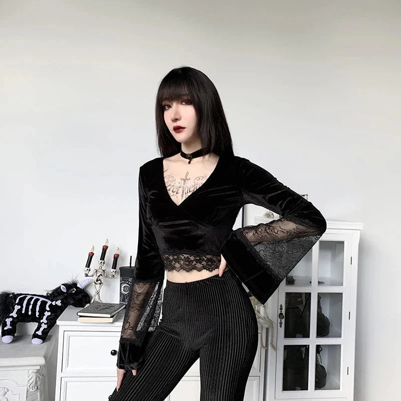 Style Core Aesthetics, New Style Trends - Goth Lace Flare Cuffs Crop Top Style Core Aesthetics, New Style Trends - Goth Lace Flare Cuffs Crop Top