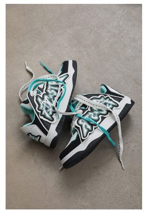 Style Core Aesthetics, New Style Trends - 'Graffiti' Shoes