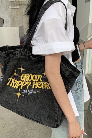 Style Core Aesthetics, New Style Trends - Groovy Trippy Heart Denim Bag