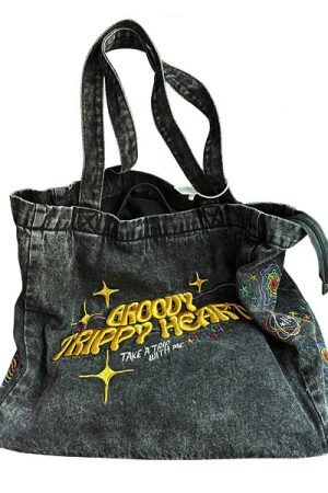 Style Core Aesthetics, New Style Trends - Groovy Trippy Heart Denim Bag