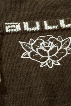 Style Core Aesthetics, New Style Trends - Grunge AK-Bullet Tasseled Sweater