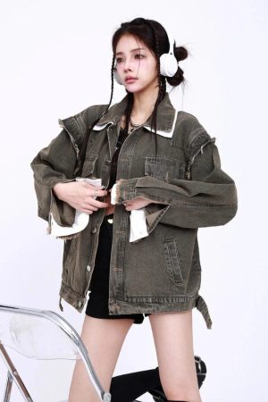 Style Core Aesthetics, New Style Trends - Grunge Button Up Oversized Denim Jacket