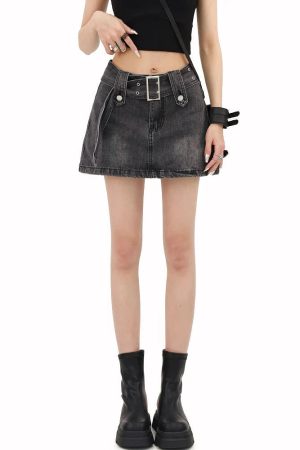Style Core Aesthetics, New Style Trends - Grunge Buttoned Belt Loop Mini Skort