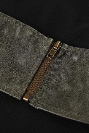 Style Core Aesthetics, New Style Trends - Grunge Crop Halter Top