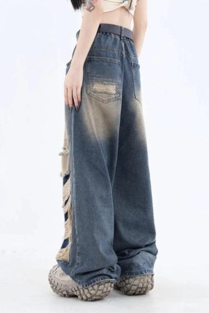 Style Core Aesthetics, New Style Trends - Grunge Dark Wash Distressed Jeans