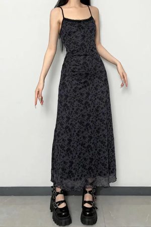 Style Core Aesthetics, New Style Trends - Grunge Floral Printed Maxi Dress