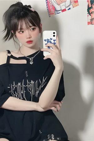 Style Core Aesthetics, New Style Trends - Grunge Make Up Heart Long Tee