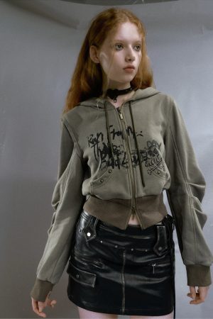 Style Core Aesthetics, New Style Trends - Grunge Ruched Sleeve Hoodie
