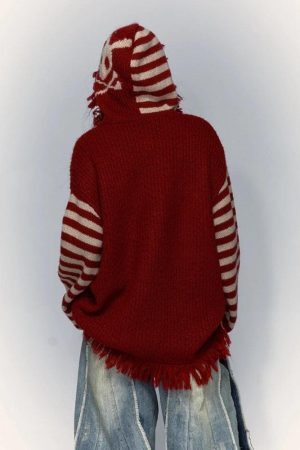 Style Core Aesthetics, New Style Trends - Grunge Tasseled Hooded Sweater