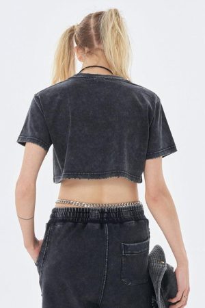 Style Core Aesthetics, New Style Trends - Grunge Washed Crop Top