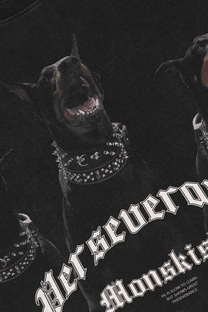 Style Core Aesthetics, New Style Trends - 'Guarded' T shirt