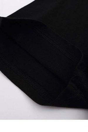 Style Core Aesthetics, New Style Trends - 'Heart break' T shirt