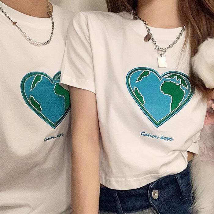 Style Core Aesthetics, New Style Trends - Heart Earth Embroidered Tee