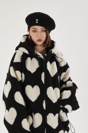 Style Core Aesthetics, New Style Trends - Heart Pattern Hooded Jacket